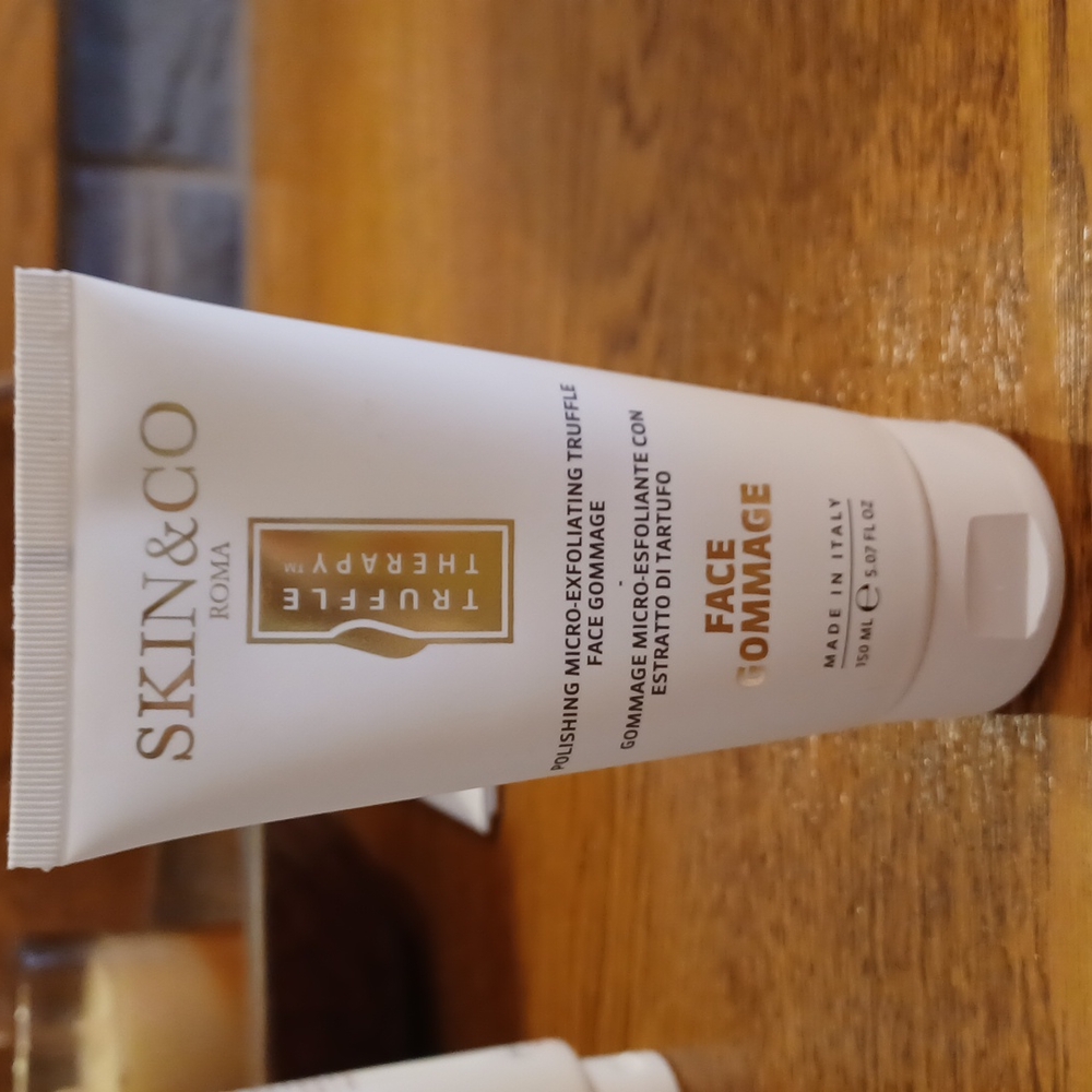 Skin and co face gommage